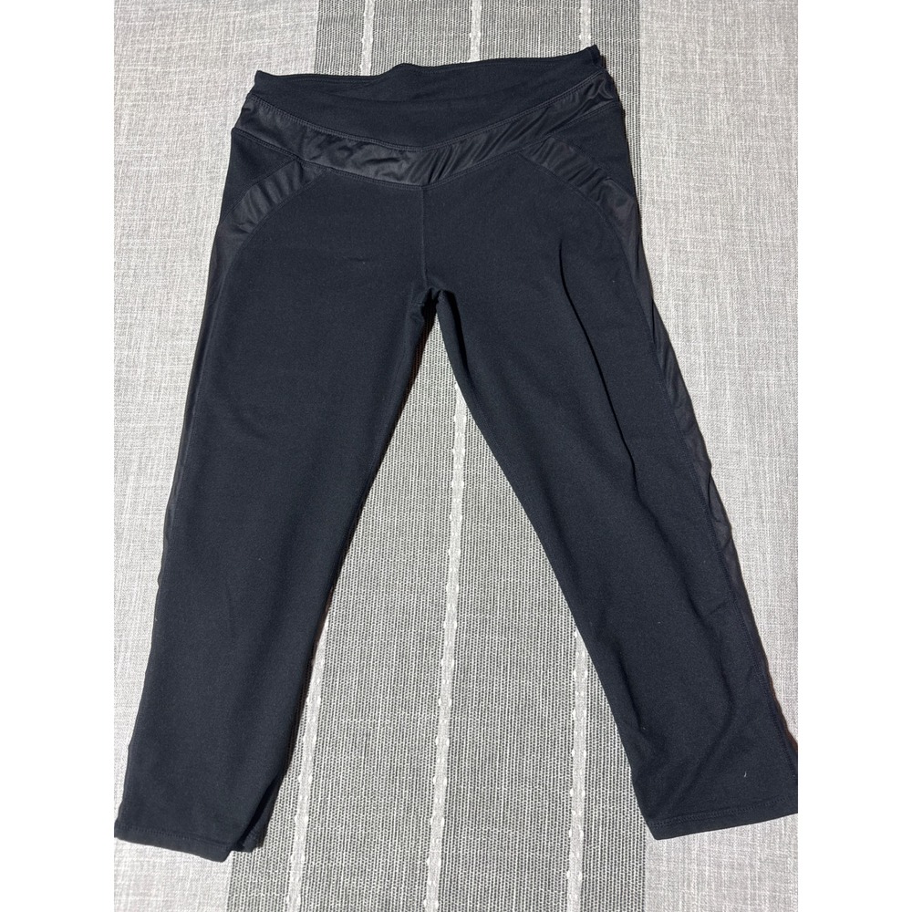 Fabletics Black Capri Leggings Womens Size Small Athletic Workout Athleisure‎